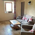 Апартаменты De La Chouette